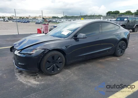 2024 Tesla Model 3 из США, поврежденный, VIN 5YJ3E1EA2RF743635